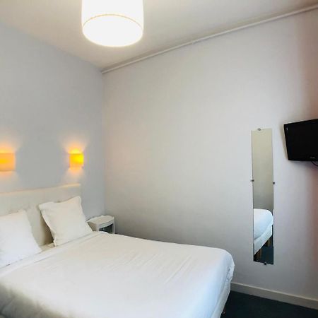 Cit'Hotel Le Volney Сомюр Екстериор снимка