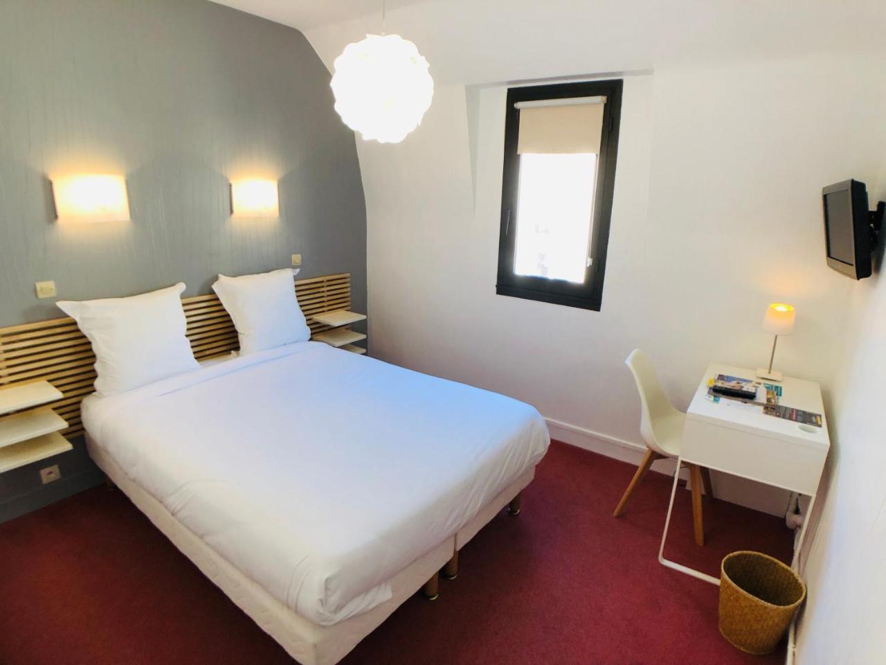 Cit'Hotel Le Volney Сомюр Екстериор снимка