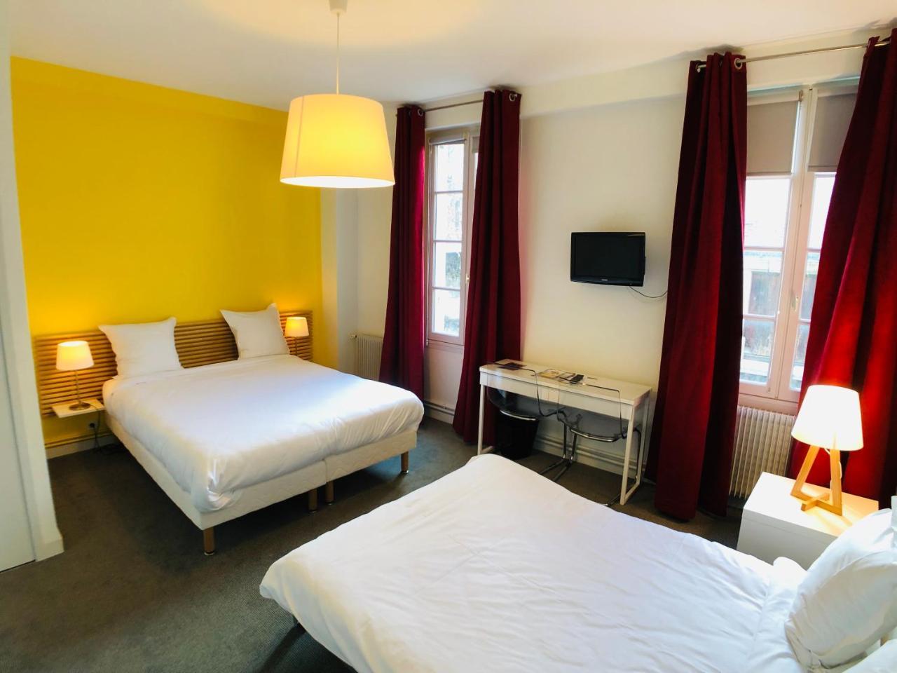 Cit'Hotel Le Volney Сомюр Екстериор снимка
